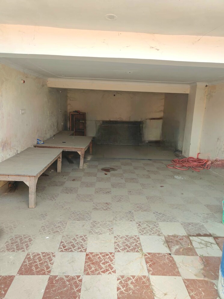  Parking, sevai 2 Bedroom 500 Sq.Ft. Independent House In Sevai Lucknow 9683571