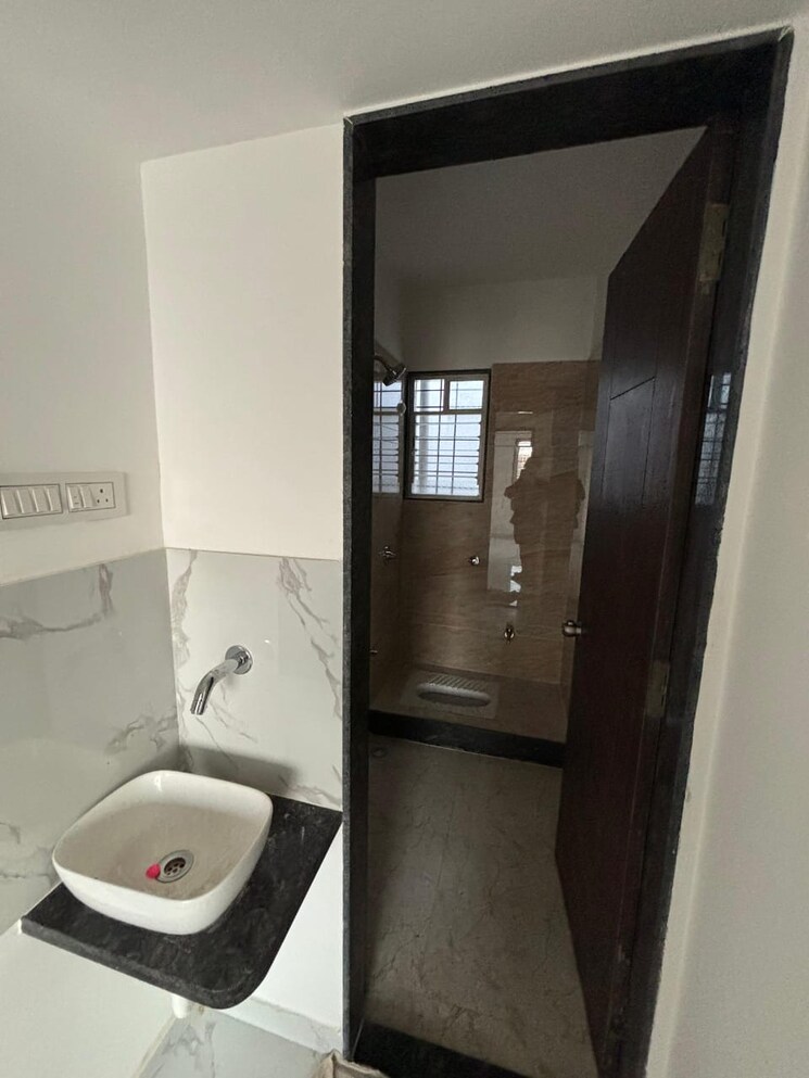 Bathroom, belmont-aster 3 Bedroom 842 Sq.Ft. Apartment In Dhanori Pune 9683578