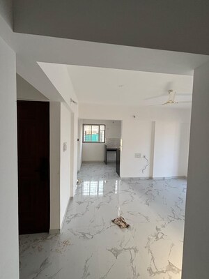 Room in 3 BHK Apartment at Belmont Aster, Dhanori – for Rent