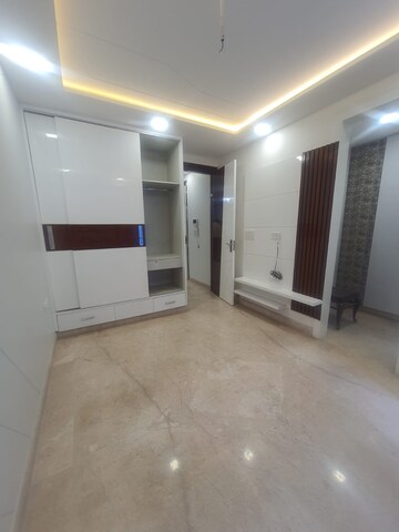 Room in 4 BHK Apartment at Puravankara Purva Atmosphere, Thanisandra Main Road – for Sale