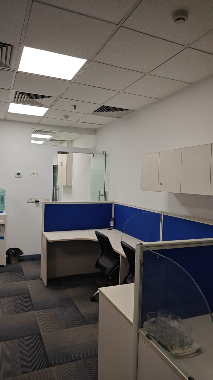 Team Area, spaze-itech-park Commercial Office Space 834 Sq.Ft. In Sector 49 Gurgaon 9683589
