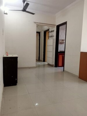 Room in 2 BHK Apartment at Dheeraj Ganga, Malad West – for Rent