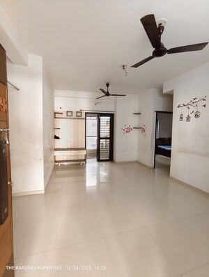 3 BHK Apartment For Rent in Gotri Road