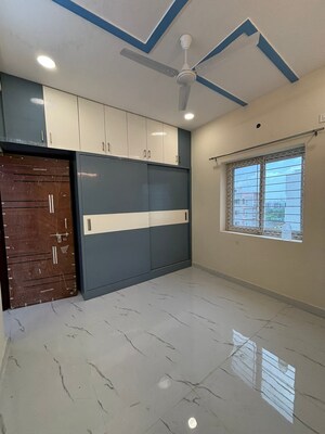 Room in 2 BHK Apartment at BM Residency Kondapur, Kondapur – for Rent