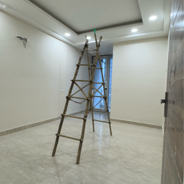 Room in 3 BHK Builder Floor at Chattarpur – for Sale