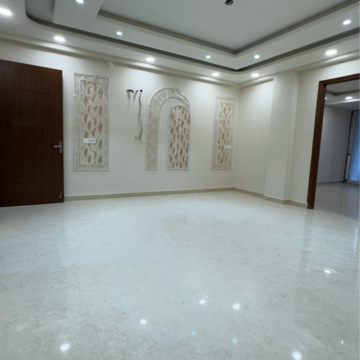 Room in 3 BHK Builder Floor at Chattarpur – for Sale