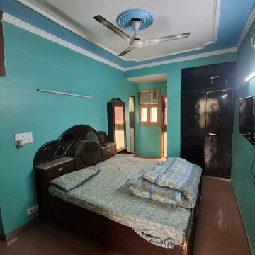 Bedroom in 2 BHK Apartment at Rwa Jalvayu Vihar Noida, Sector 25 – for Rent