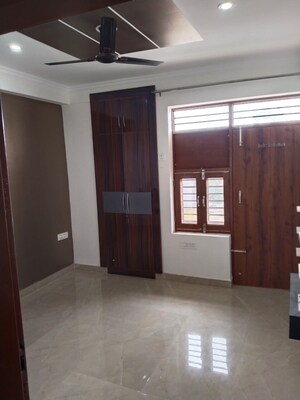 Room in 2 BHK Apartment at Ardee City, Sector 52 – for Rent