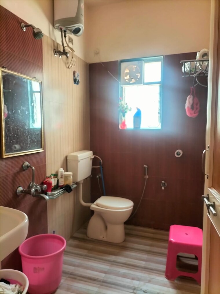 Bathroom, ram-villa-pimple-saudagar 3 Bedroom 1650 Sq.Ft. Apartment In Pimple Saudagar Pune 9683898