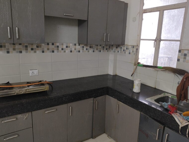 Kitchen, signature-global-signum-107 2 Bedroom 554 Sq.Ft. Apartment In Sector 107 Gurgaon 9683968