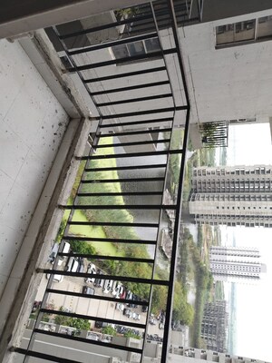 Staircase in 2 BHK Apartment at Signature Global Signum 107, Sector 107 – for Rent