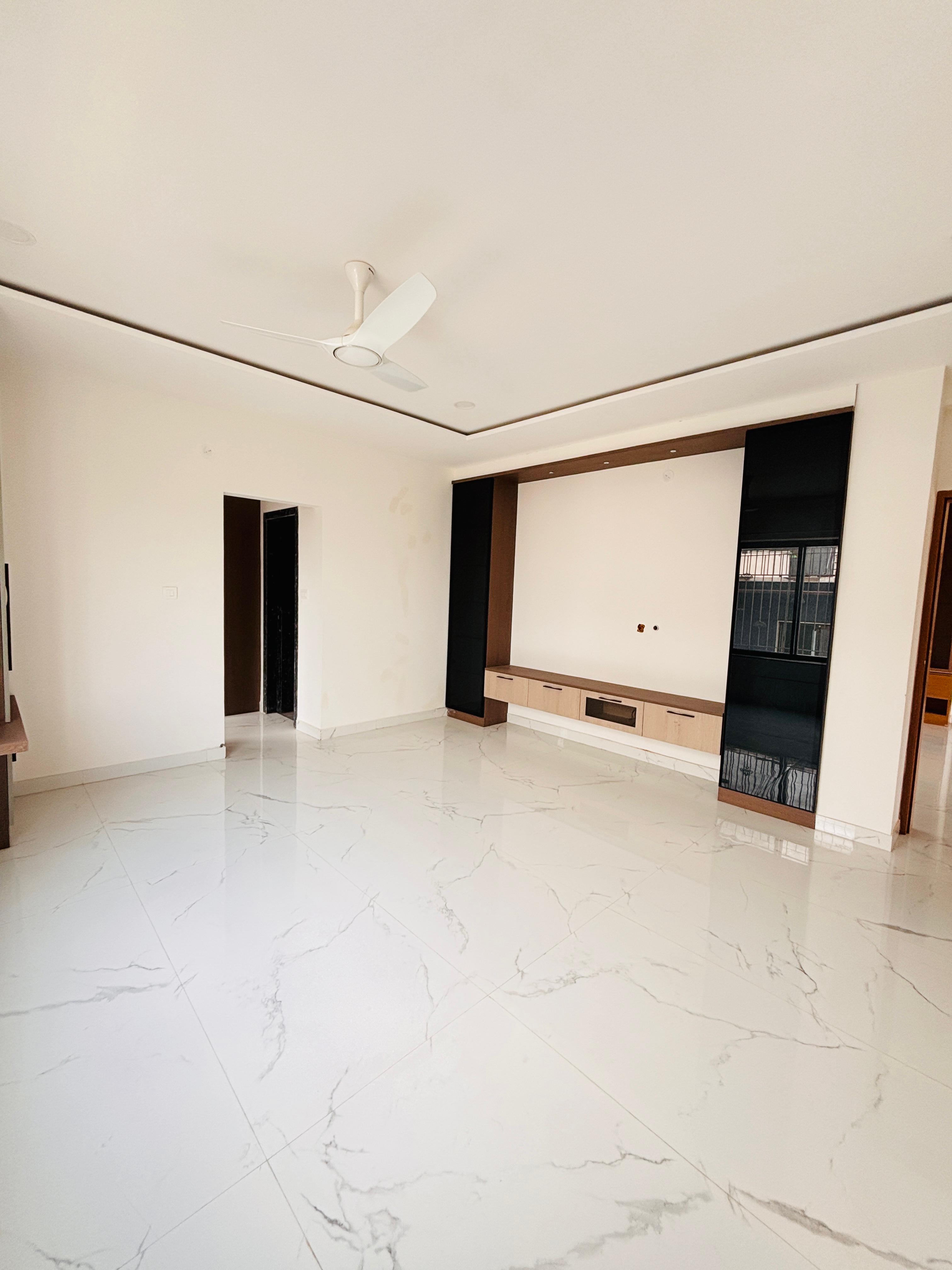 2 BHK + Pooja Room,Servant Room,Study Room,Extra Room Apartment For Rent in Golden Tulip Kondapur