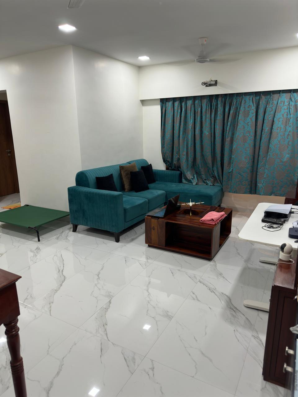 2 BHK Apartment For Rent in Andheri CHS