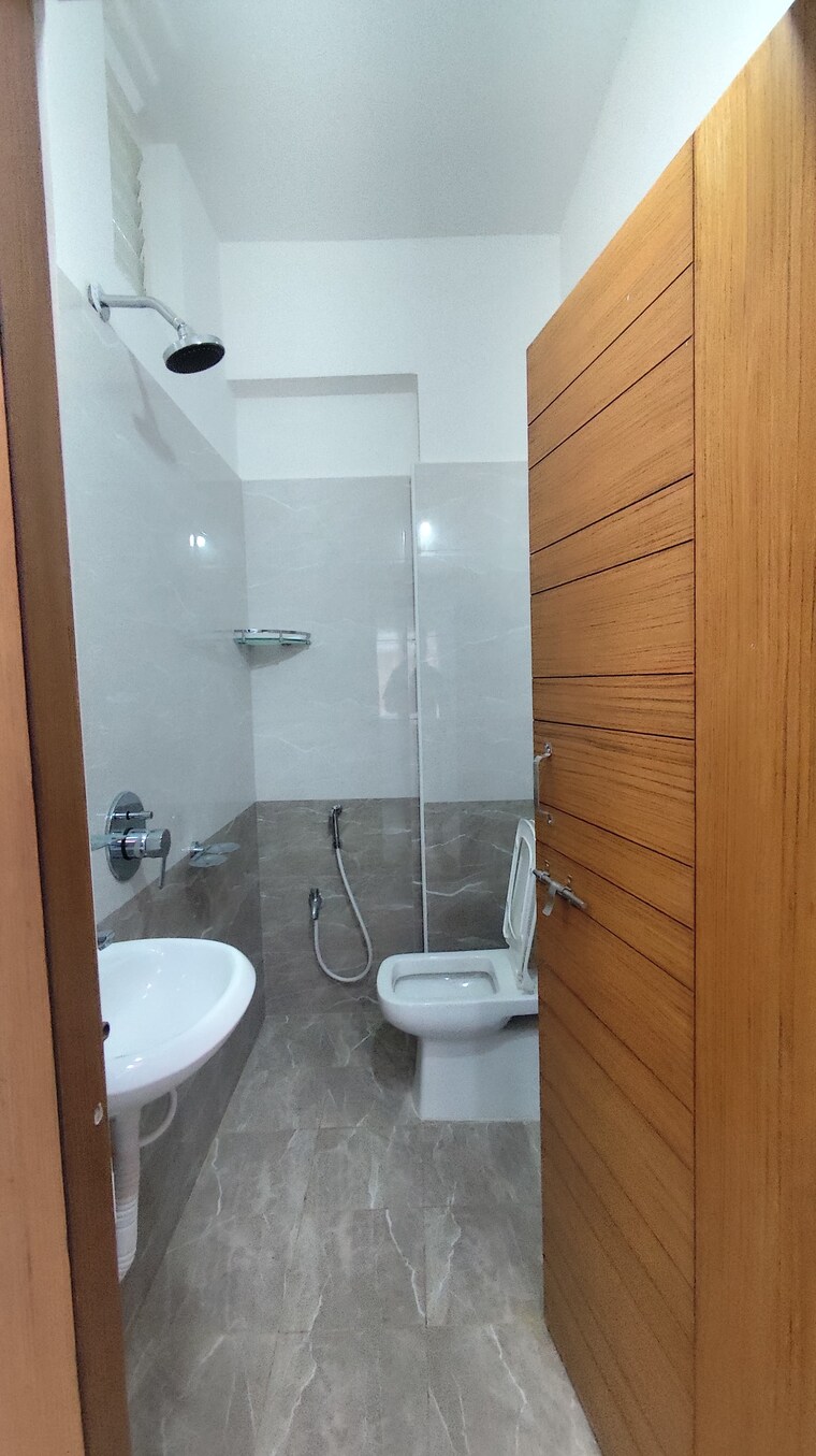 Bathroom, sm-homes-kondapur 2 Bedroom 1250 Sq.Ft. Apartment In Kondapur Hyderabad 9684296