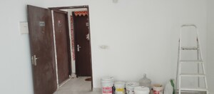 Furnished Amenities in 2 BHK Apartment at Signature Global Signum 107, Sector 107 – for Rent