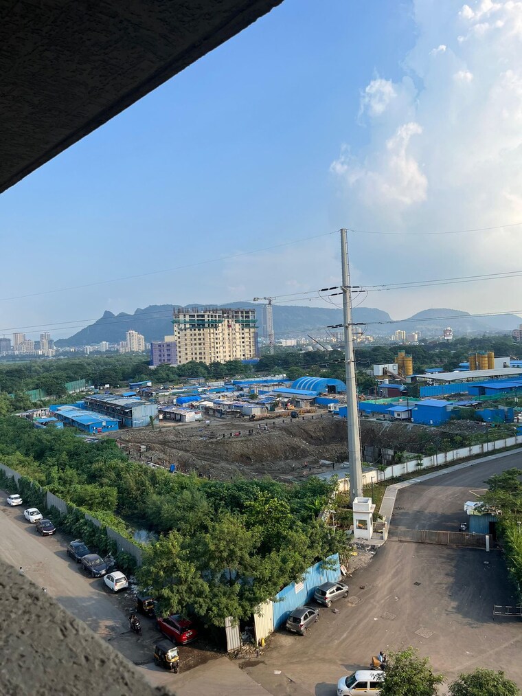 Swimming Pool, lodha-crown-quality-homes 1 Bedroom 340 Sq.Ft. Apartment In Majiwada Thane 9684350