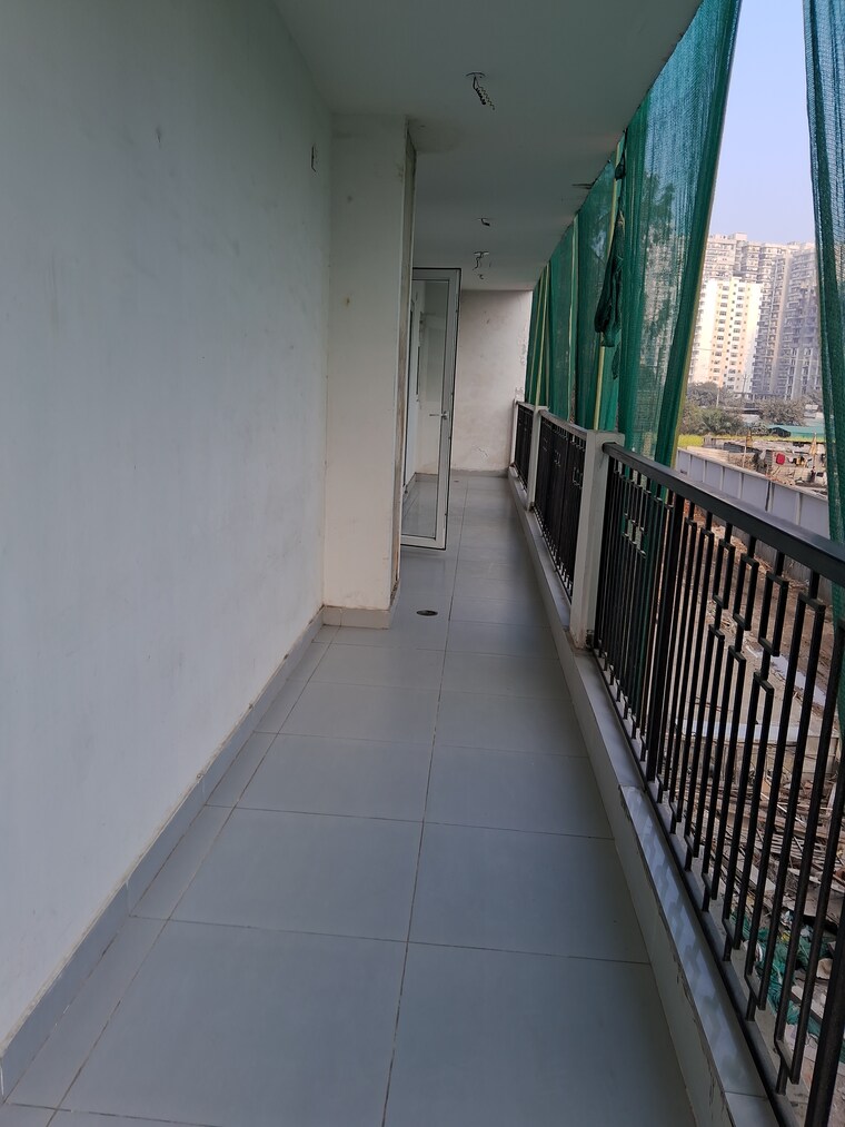 Balcony, sg-vista 4 Bedroom 2650 Sq.Ft. Apartment In Raj Nagar Extension Ghaziabad 9684391