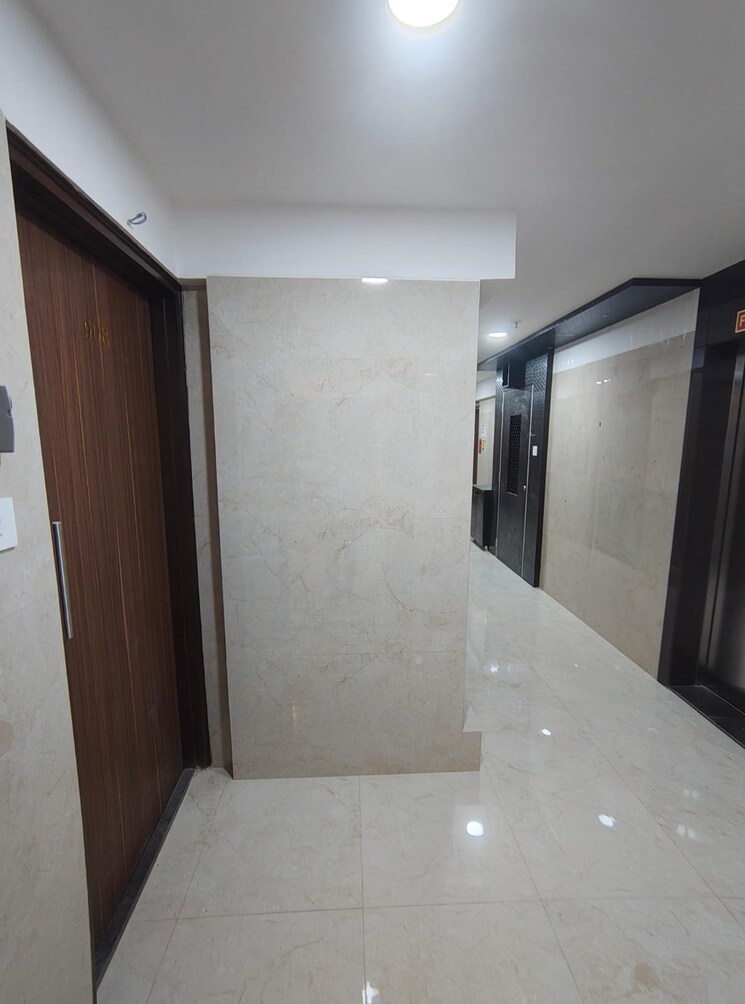 Room, ghatkopar east 1 Bedroom 350 Sq.Ft. Builder Floor In Ghatkopar East Mumbai 9684363