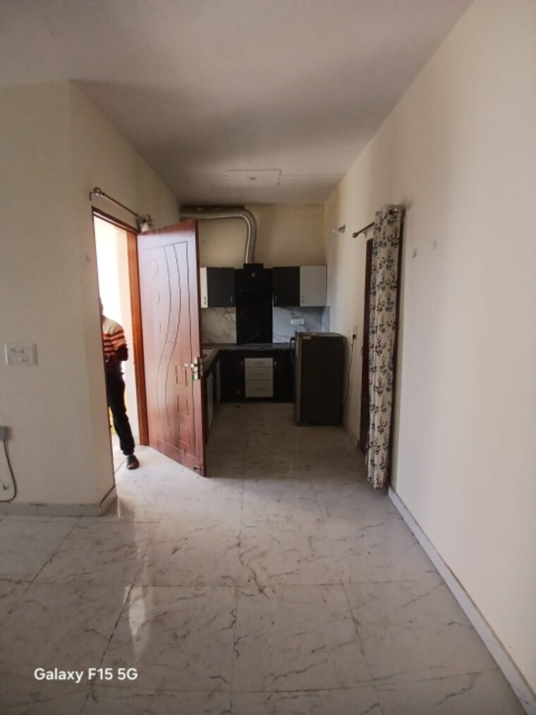 Kitchen, kharar mohali road 1 Bedroom 540 Sq.Ft. Apartment In Kharar Mohali Road Kharar 9684500