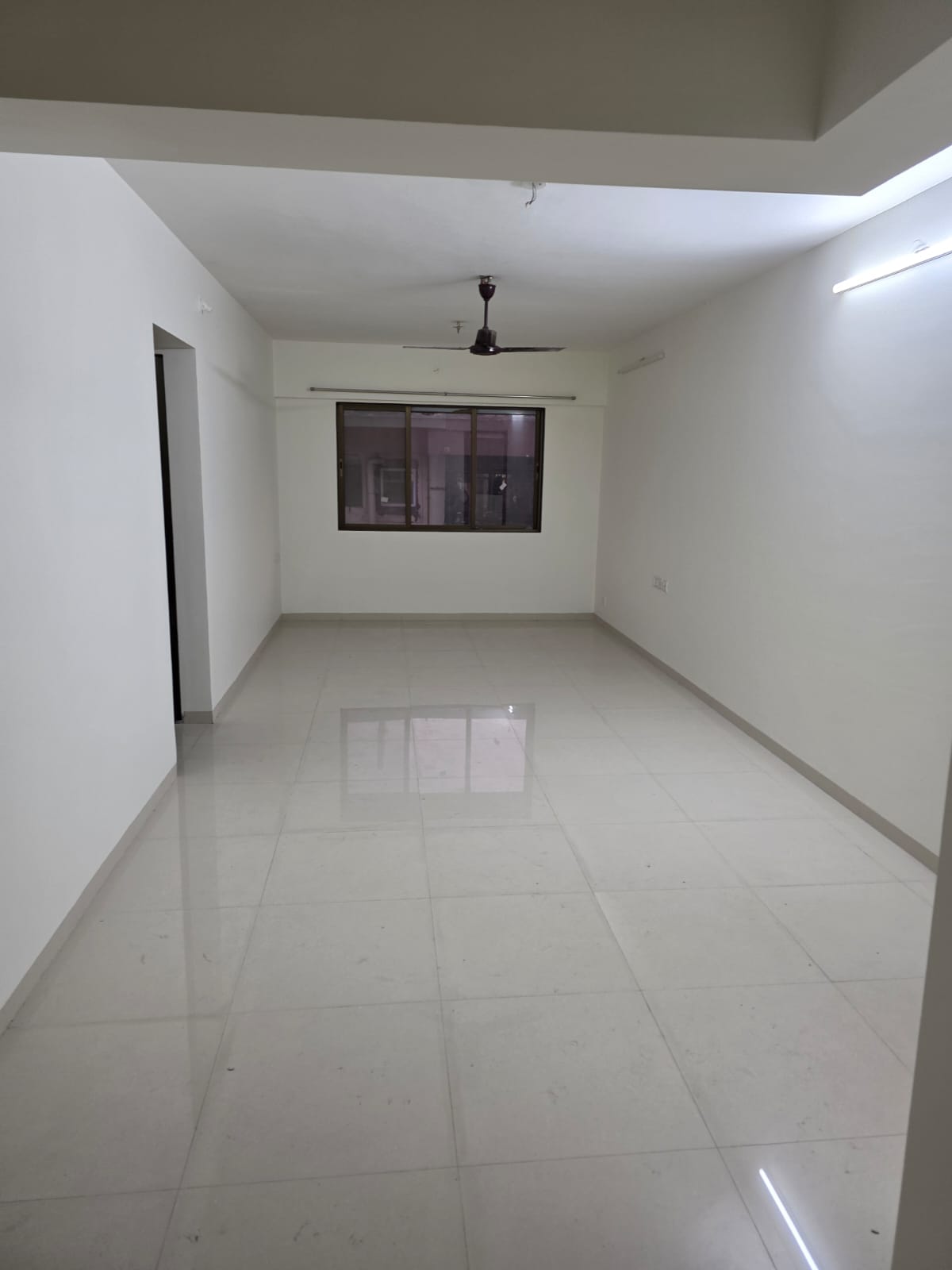 1.5 BHK Apartment For Rent in Eff Jumbo Darshan CHS