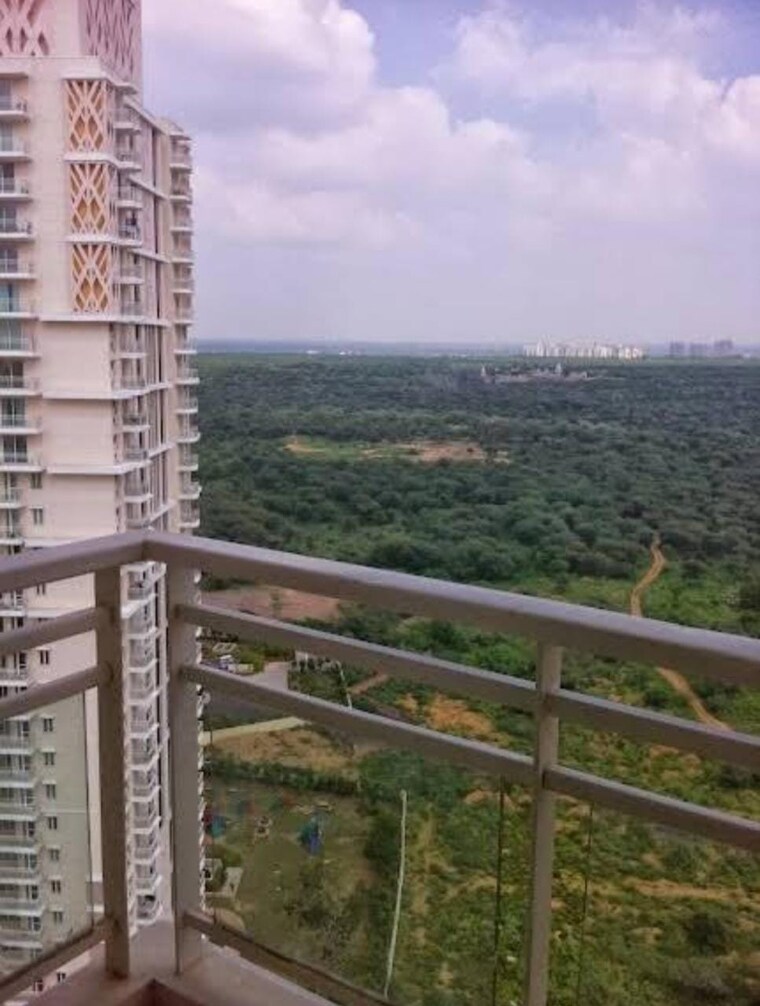 Exterior View, dlf-park-place 3 Bedroom 2204 Sq.Ft. Apartment In Sector 54 Gurgaon 9684561