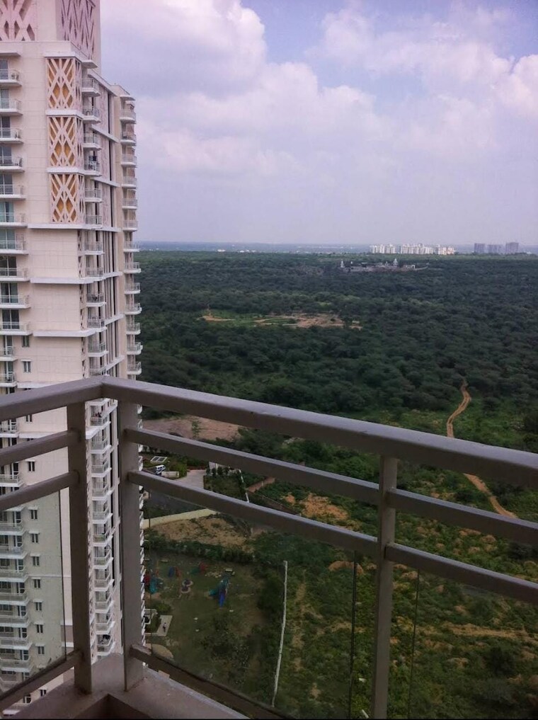 Exterior View, dlf-park-place 3 Bedroom 2204 Sq.Ft. Apartment In Sector 54 Gurgaon 9684561