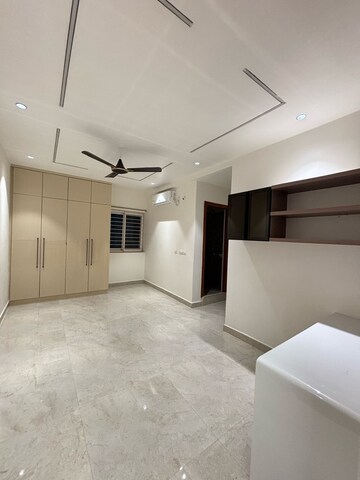 Room in 2 BHK Apartment at GE Raghvendra Residency, Kondapur – for Rent