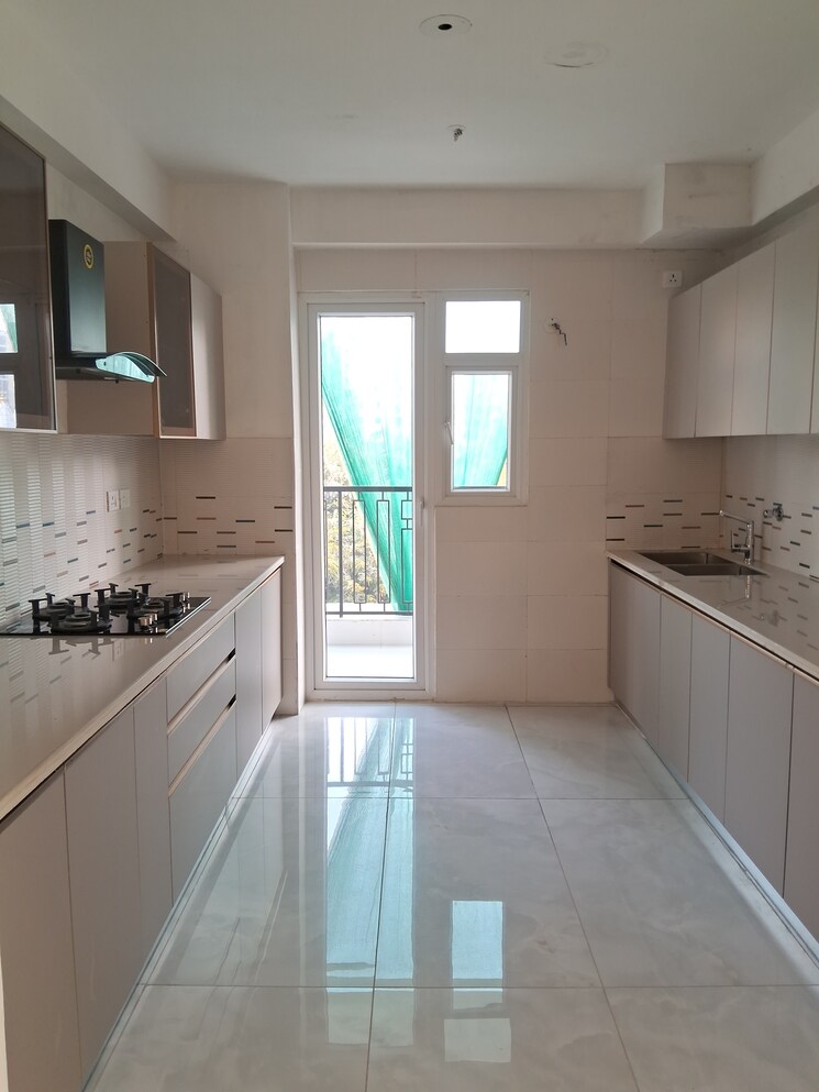 Kitchen, sg-vista 4 Bedroom 2895 Sq.Ft. Apartment In Raj Nagar Extension Ghaziabad 9684874