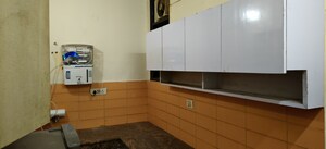 Kitchen in 1 BHK Builder Floor at Dlf City Phase 3 – for Rent