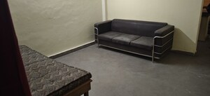 Furnished Amenities in 1 BHK Builder Floor at Dlf City Phase 3 – for Rent