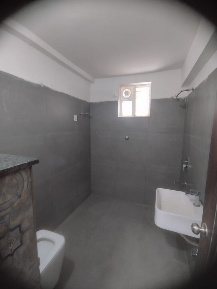 Bathroom, north-villa-kondapur 2 Bedroom 1250 Sq.Ft. Apartment In Kondapur Hyderabad 9684847