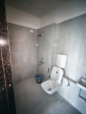 Bathroom in 1 BHK Apartment at Puraniks Tokyo Bay, Kasarvadavali – for Sale