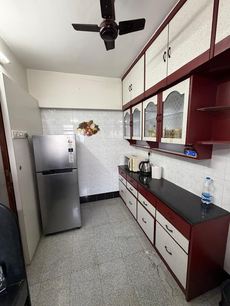 Kitchen, goregaon east 3 Bedroom 880 Sq.Ft. Apartment In Goregaon East Mumbai 9684940