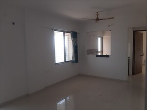 Room in 2 BHK Apartment at Little Earth Apartments, Mamurdi – for Rent