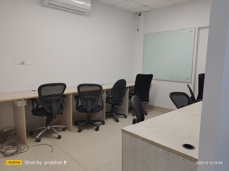 Team Area, sector 3 Commercial Office Space 1200 Sq.Ft. In Sector 3 Noida 9685016