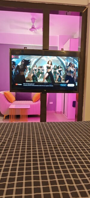 Bedroom in 1 BHK Apartment at Wave City, Wave City – for Rent