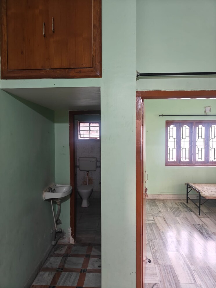 Bathroom, argora 2 Bedroom 1350 Sq.Ft. Independent House In Argora Ranchi 9685004