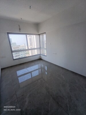 Room in 3 BHK Apartment at Dadar West – for Rent