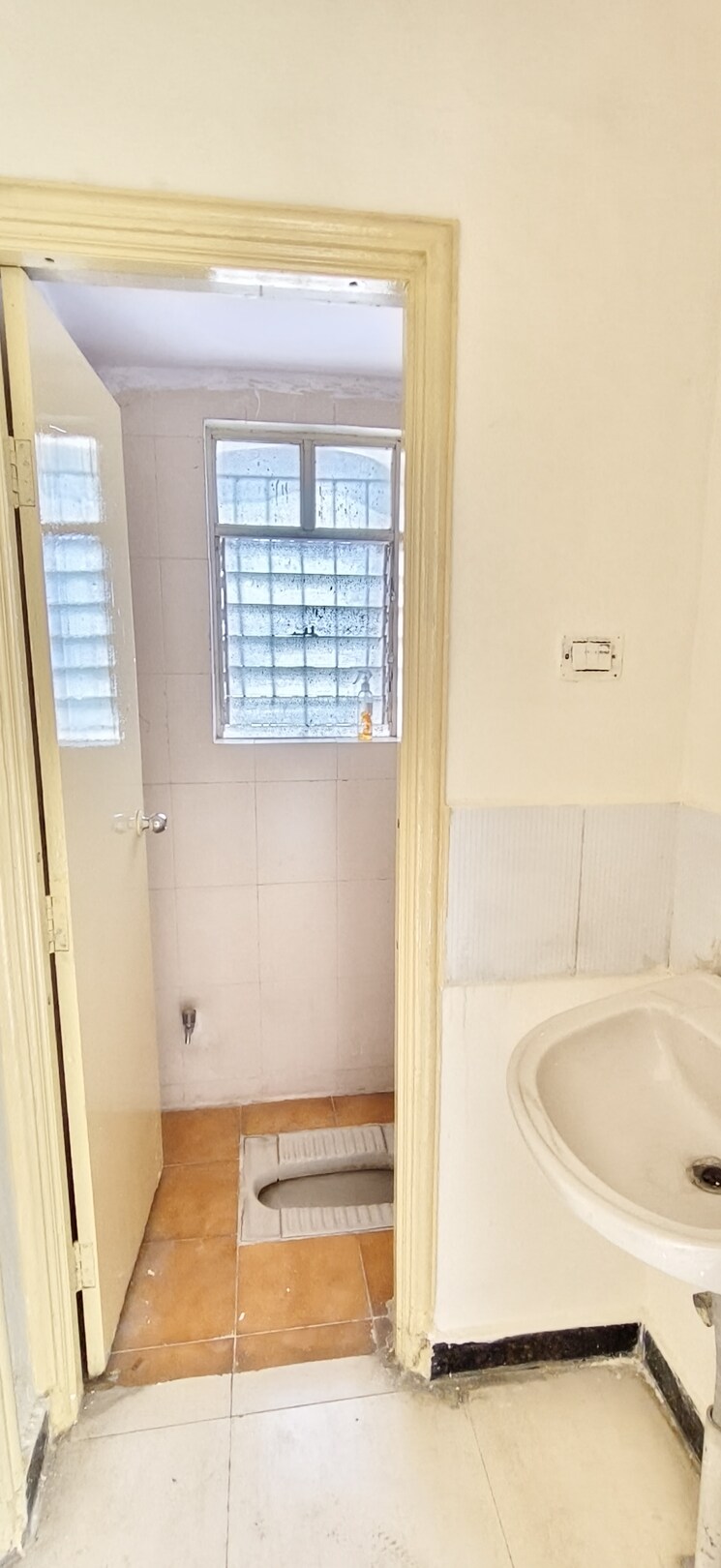 Bathroom, kharadi 1 Bedroom 540 Sq.Ft. Apartment In Kharadi Pune 9685170