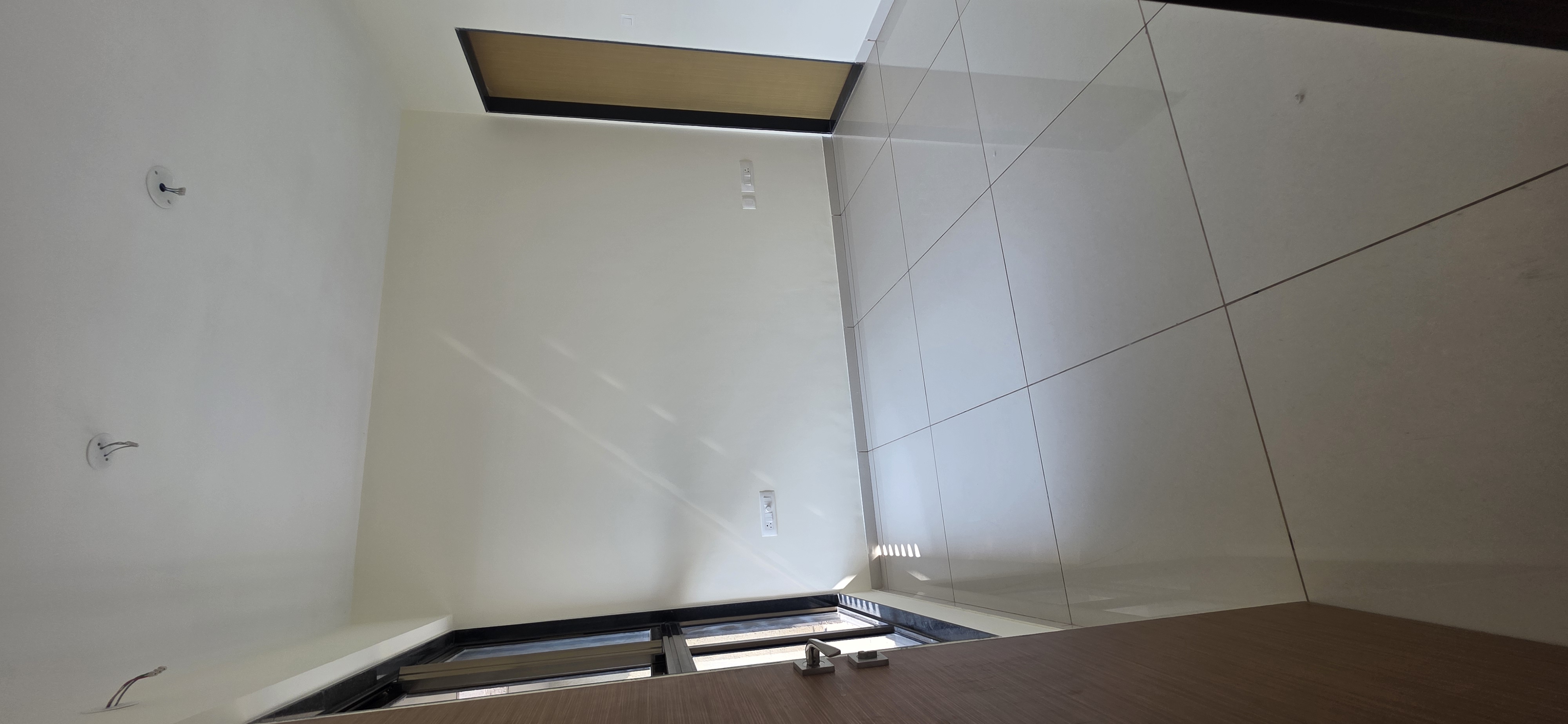 3 BHK + Pooja Room,Servant Room Apartment For Sale in Romell Diva