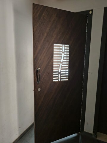 Furnished Amenities in 1 BHK Apartment at Ghodbunder Road – for Rent