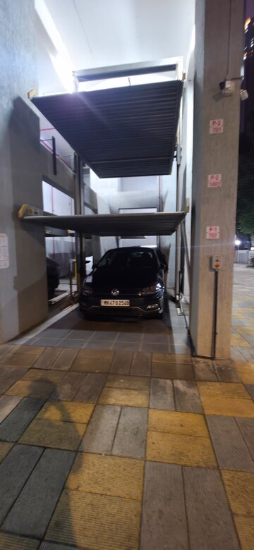 Team Area in 2 BHK Apartment at Acme Complex 2A, Goregaon West – for Sale