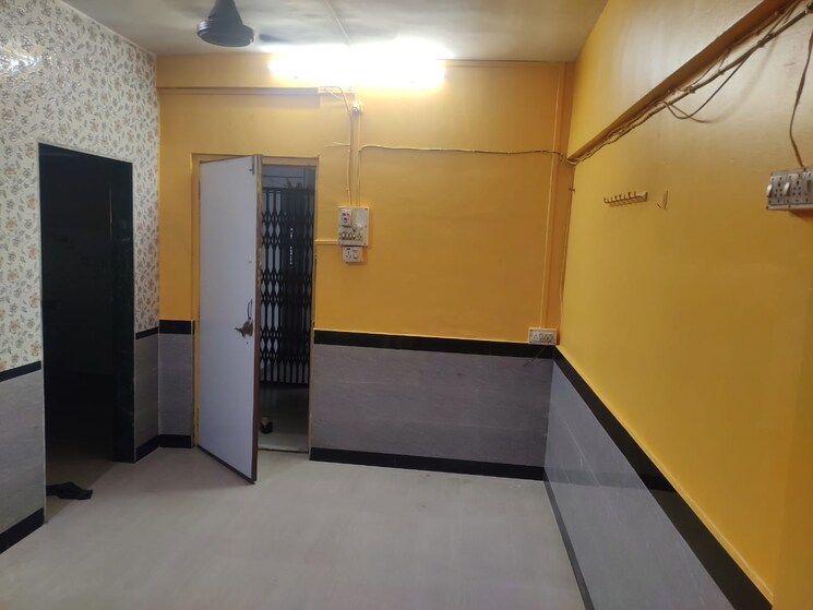 Room, tirupati-heights-sion 1 RK 350 Sq.Ft. Apartment In Sion Mumbai 9685180