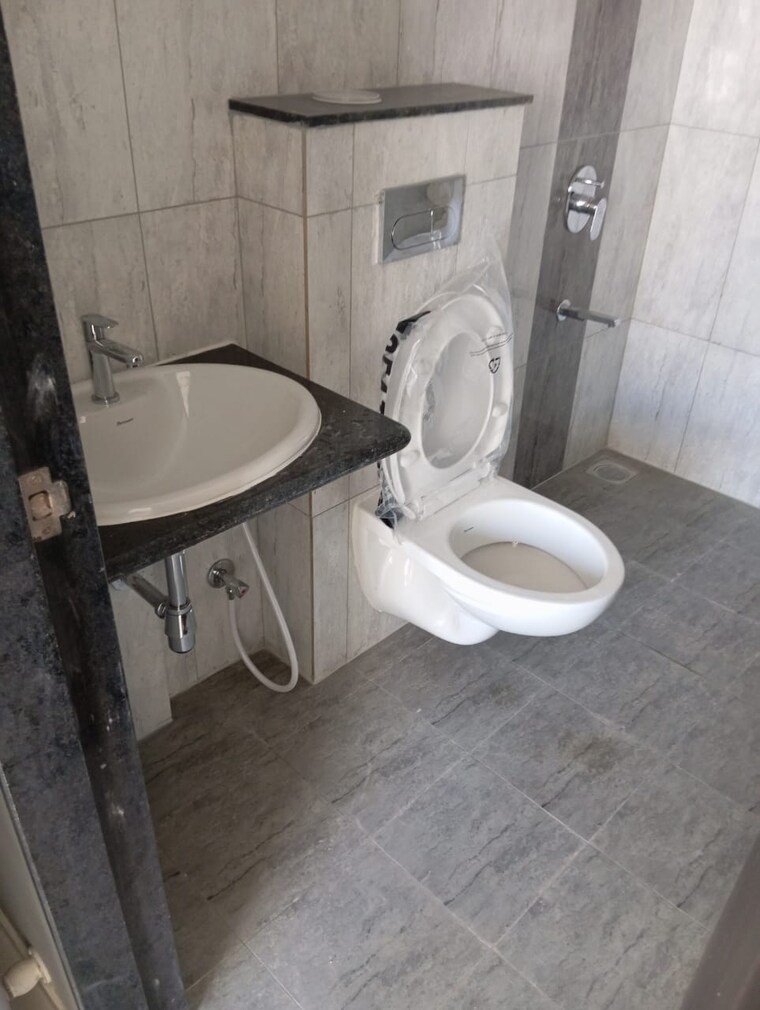 Bathroom, marunji 2 Bedroom 735 Sq.Ft. Apartment In Marunji Pune 9685234