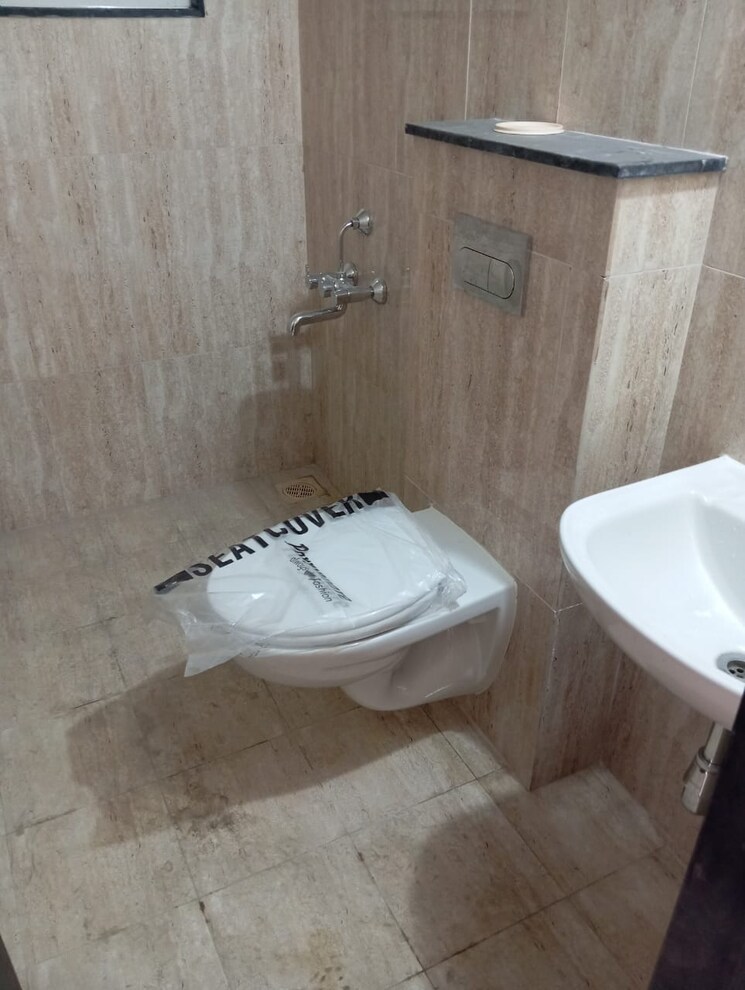 Bathroom, marunji 2 Bedroom 735 Sq.Ft. Apartment In Marunji Pune 9685234