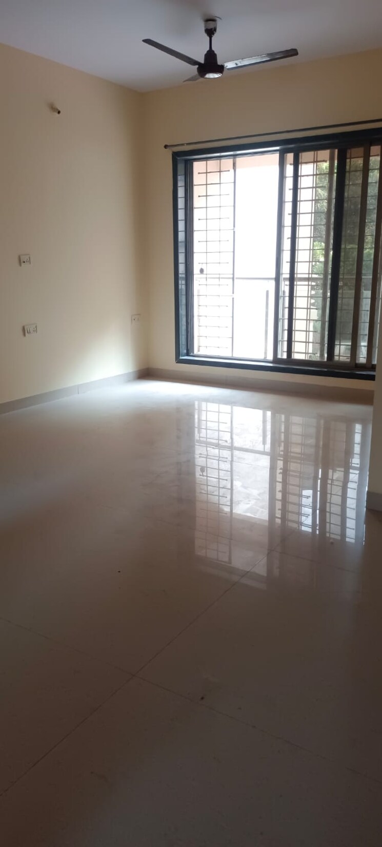 Living Room, paradise-sai-pearls 3 Bedroom 1680 Sq.Ft. Apartment In Kharghar Navi Mumbai 9685181