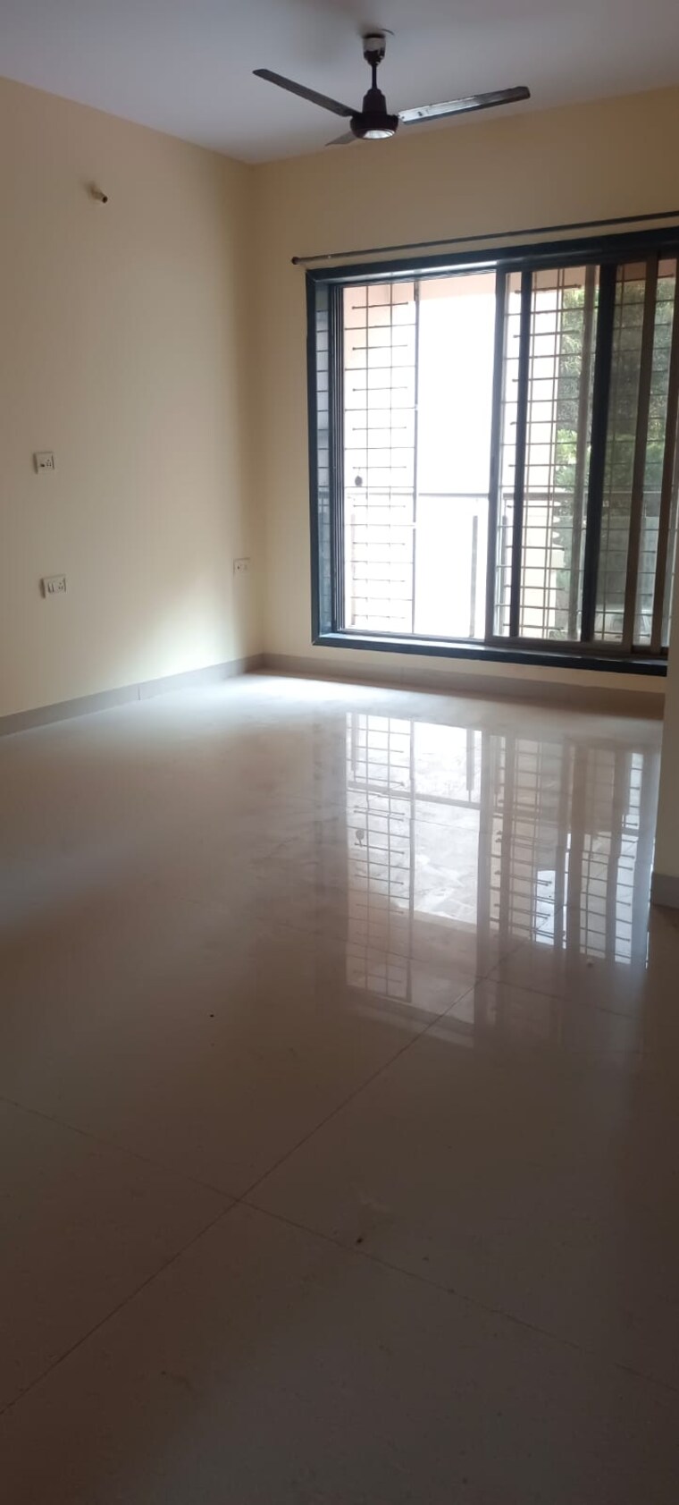 Living Room, paradise-sai-pearls 3 Bedroom 1680 Sq.Ft. Apartment In Kharghar Navi Mumbai 9685181