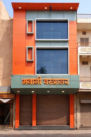  Showroom For Sale in Jaipur Road