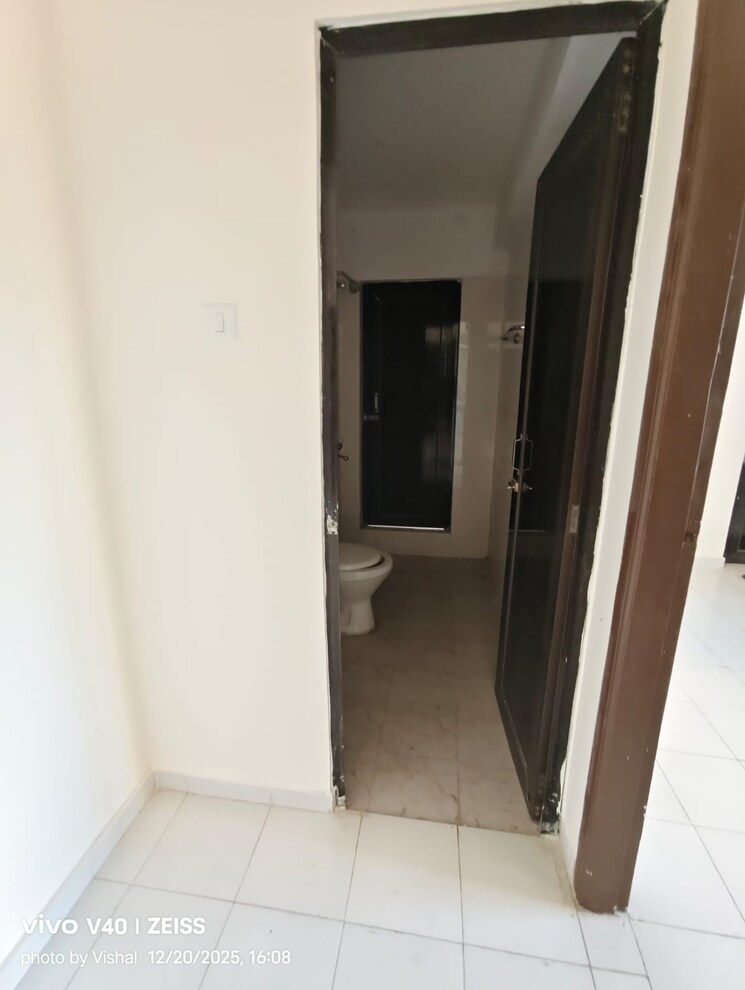 Washroom, puraniks-city-reserva 1 Bedroom 450 Sq.Ft. Apartment In Ghodbunder Road Thane 9685498