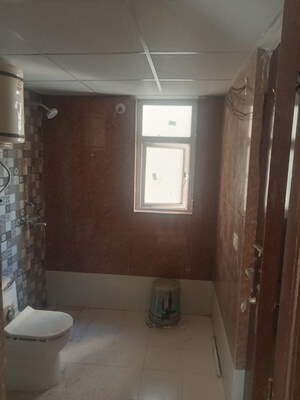 Bathroom in 2 BHK Apartment at Ansal Royal Heritage, Sector 70 – for Rent